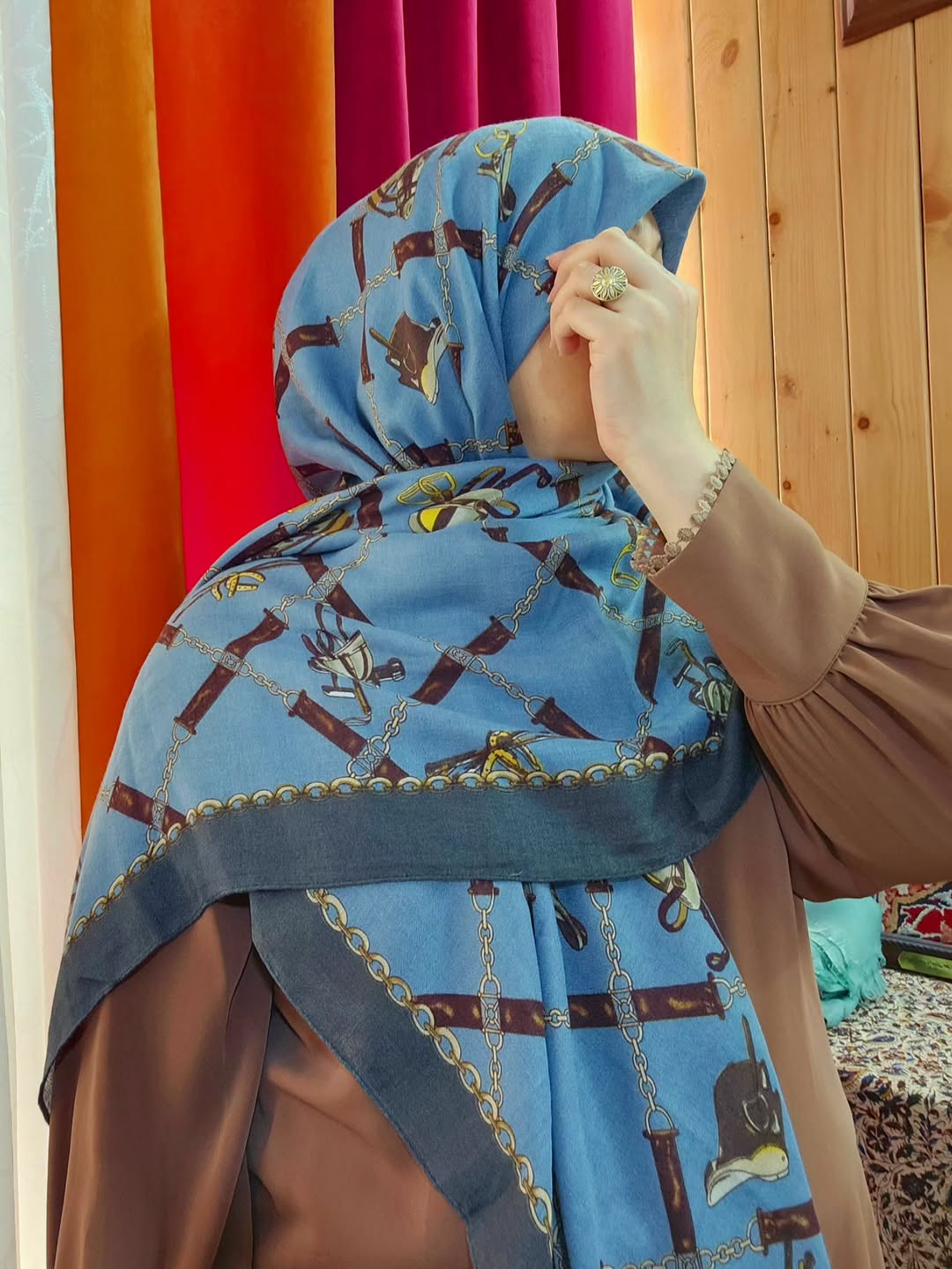روسری سیا اسکارف